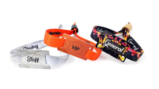 Brazalete con placa RFID